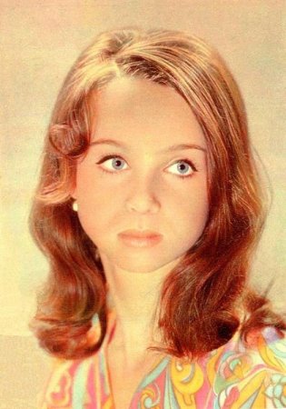 Наталья Евгеньевна Седых (род. 10 июля 1948, Москва)