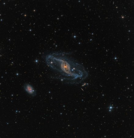 галактика NGC 3718 в созвездии Большой Медведицы
