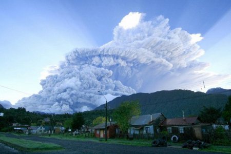 Вулкан Чайтен и его извержение – Чили (май 2008)