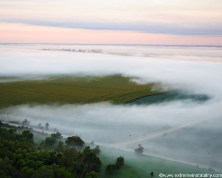 туман над полем